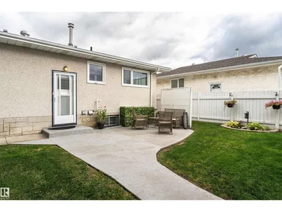 11419 149 AV NW photo 39