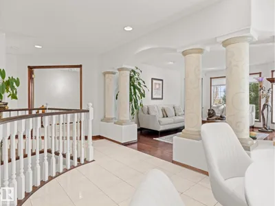 29 OAKDALE PL photo 18