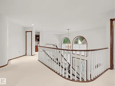 29 OAKDALE PL photo 27