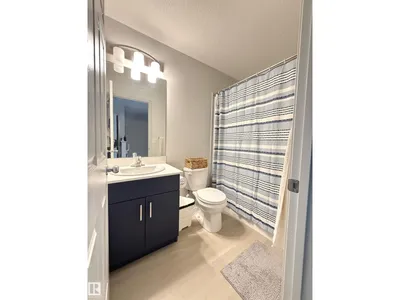 6283 176 AV NW photo 11