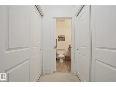 #319 12408 15 AV SW SW photo 25