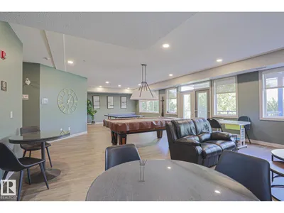 #319 12408 15 AV SW SW photo 48