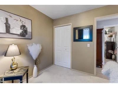 58 HARCOURT CR photo 21