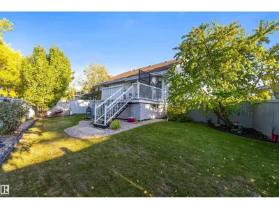 58 HARCOURT CR photo 39