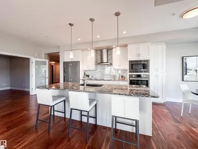 #620 200 BELLEROSE DR photo 11