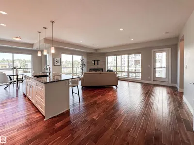 #620 200 BELLEROSE DR photo 5