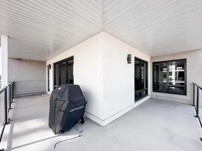 #620 200 BELLEROSE DR photo 51
