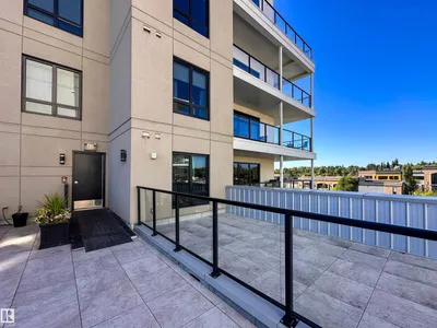 #620 200 BELLEROSE DR photo 56