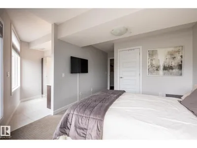 #122 5151 Windermere BV SW photo 24