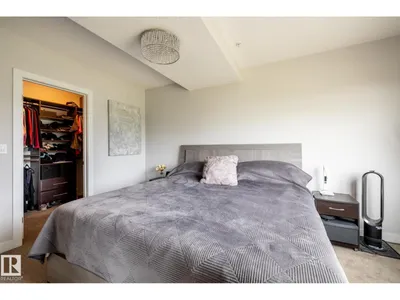 #122 5151 Windermere BV SW photo 9