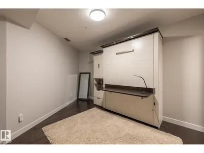 #122 5151 Windermere BV SW photo 29