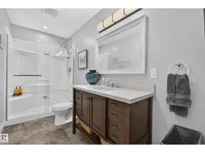 27 SILVERSTONE DR photo 32