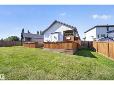 27 SILVERSTONE DR photo 44