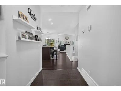 27 SILVERSTONE DR photo 9