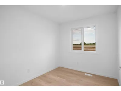423 ASTER DR NW photo 20