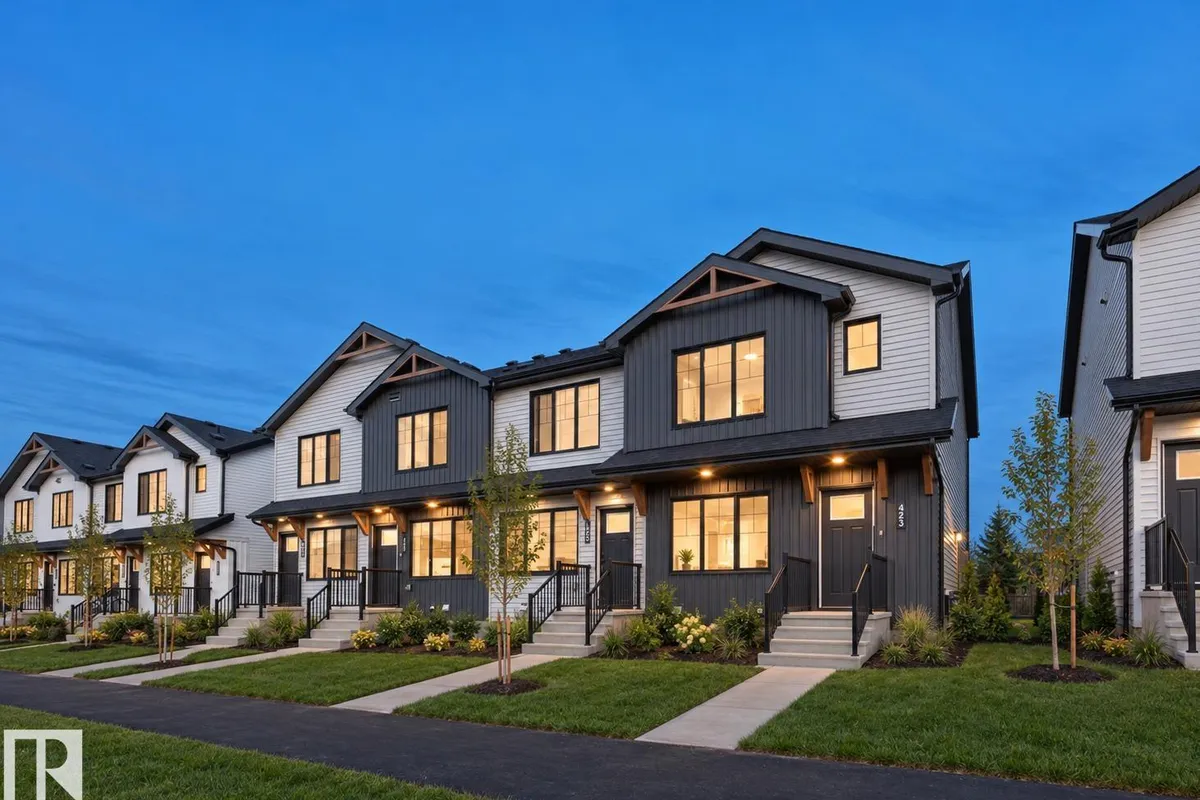 423 ASTER DR NW exterior
