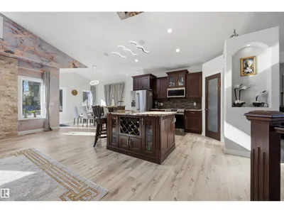 10819 175 AV NW photo 14