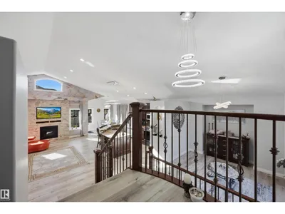 10819 175 AV NW photo 32