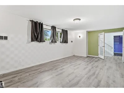6903 151 AV NW photo 23