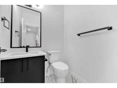 16 Westwyck LI photo 13