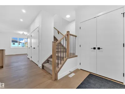 16 Westwyck LI photo 25