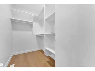 16 Westwyck LI photo 29
