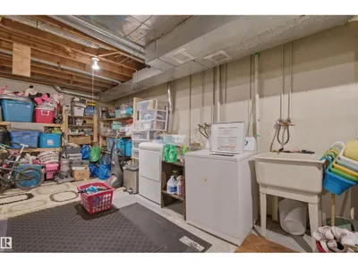 7115-7121 80 AV NW photo 22