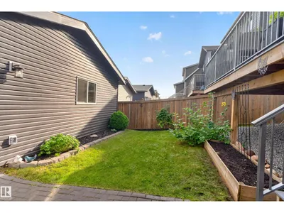 325 HAWKS RIDGE BV NW photo 23