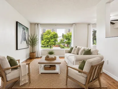 8709 164A ST NW photo 4