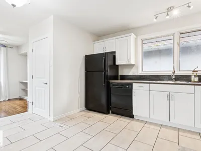 8709 164A ST NW photo 13