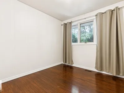 8709 164A ST NW photo 23
