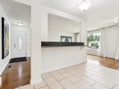 8709 164A ST NW photo 17