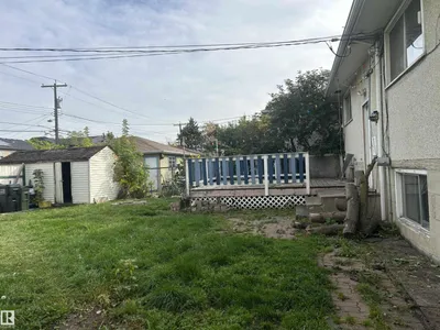 10450 69 AV NW photo 23