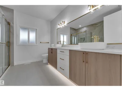 3132 7 Avenue SW photo 38