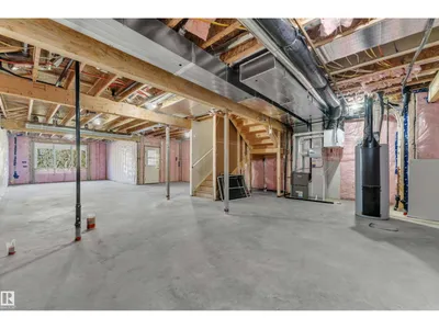 3132 7 Avenue SW photo 57