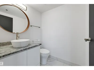 #208 10330 104 ST NW photo 30