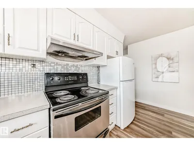 13428 82 ST NW photo 13