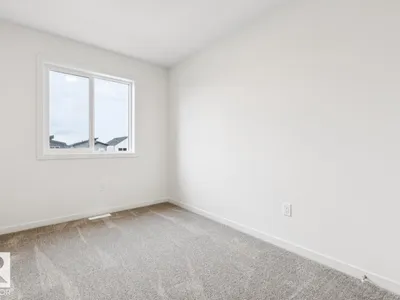 8148 228 ST NW photo 16