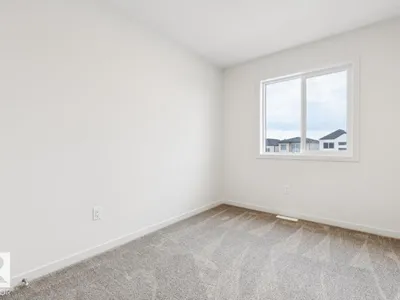 8148 228 ST NW photo 17