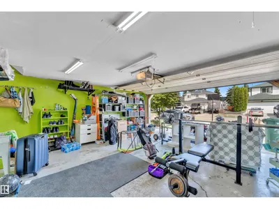 4006 53 ST photo 40
