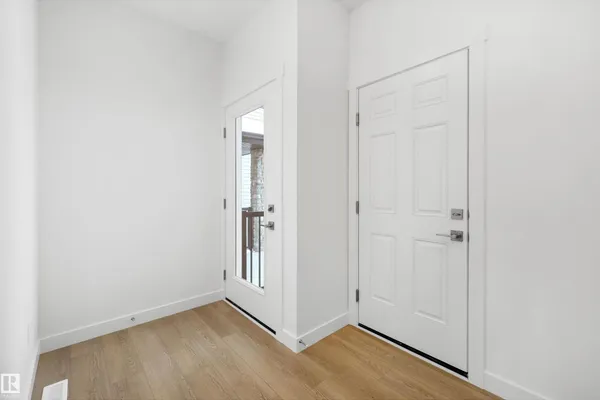 2816 190 ST NW photo 3
