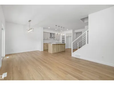 2816 190 ST NW photo 26