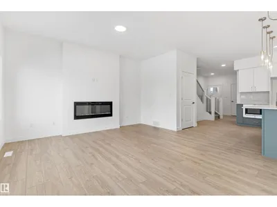2812 190 ST NW photo 8
