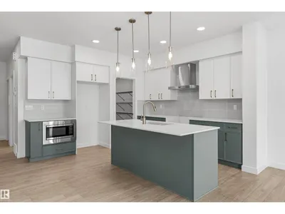 2812 190 ST NW photo 14