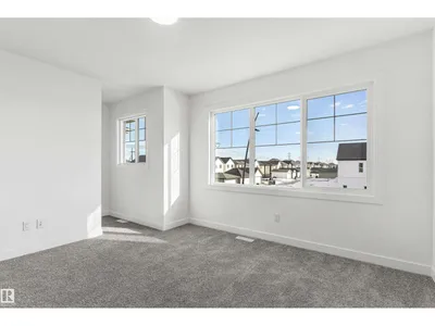 2812 190 ST NW photo 37