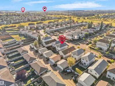 3122 30 AV NW photo 7