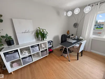 16046 95 AV NW photo 11