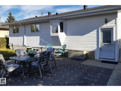 14724 73 ST NW photo 43