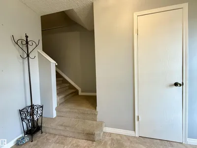 5107 146 AV NW photo 13
