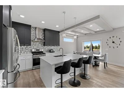 12383 176 AV NW photo 10
